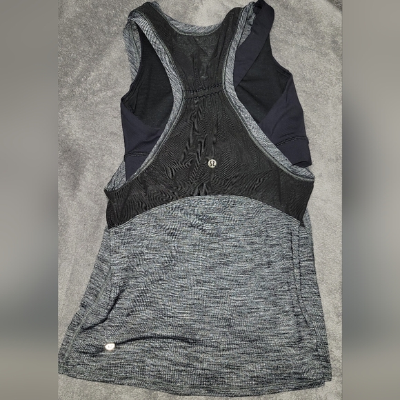 Tank top - Picture 3 of 4